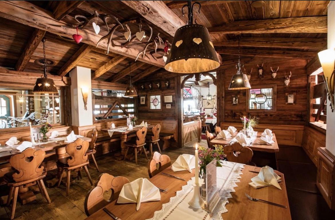 Hotel Gasthof Perauer Mayrhofen Luaran gambar